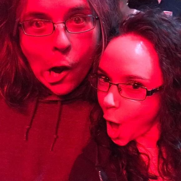 Meet your Posher, Amanda - Picture 1 of 1